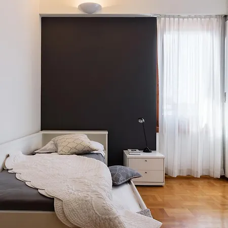 Vista Duomo - Bymyhomeincomo Lejlighed Como