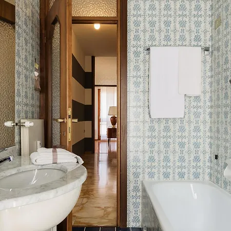 Vista Duomo - Bymyhomeincomo Appartement Como