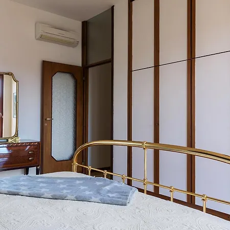 Vista Duomo - Bymyhomeincomo Appartement *