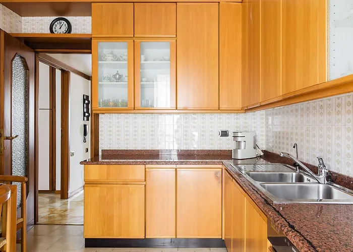 Vista Duomo - Bymyhomeincomo Apartamento