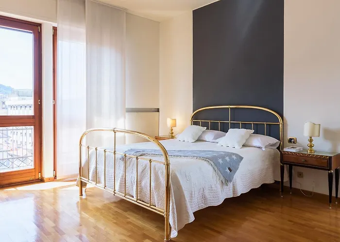 Vista Duomo - Bymyhomeincomo Como